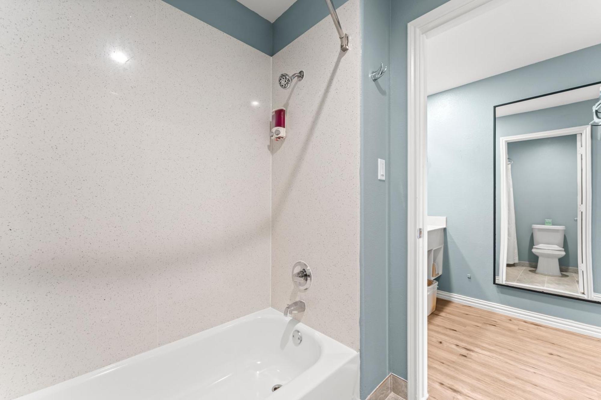 Executive Inn & Suites Magnolia Zewnętrze zdjęcie