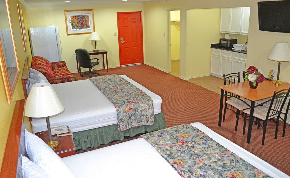 Executive Inn & Suites Magnolia Zewnętrze zdjęcie